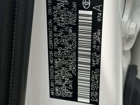 Used 2019 Toyota Prius C w/ Carpet Mat Package FWD image 28