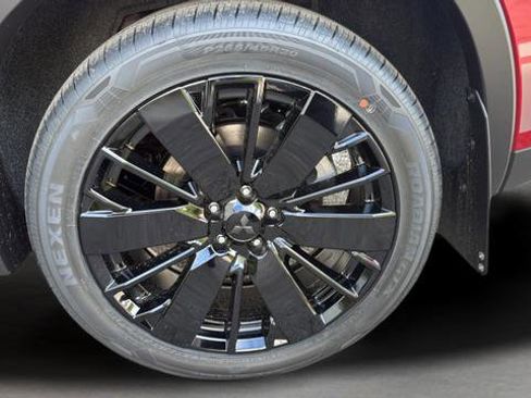 New 2026 Mitsubishi Outlander Ralliart image 32