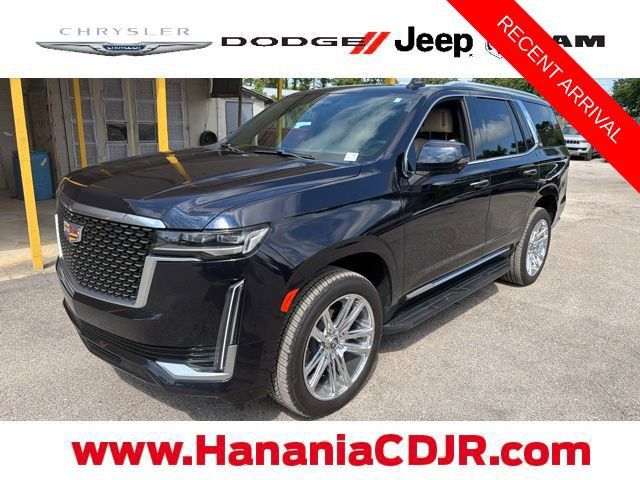 Used 2024 Cadillac Escalade Premium Luxury w/ Performance Package AWD/4WD image 3