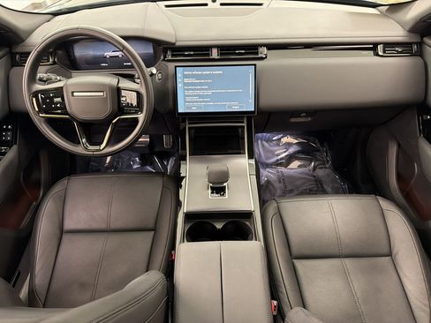 Certified 2026 Land Rover Range Rover Velar Dynamic SE AWD/4WD image 14
