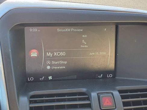 Used 2017 Volvo XC60 T6 Inscription w/ Climate Package AWD/4WD image 23