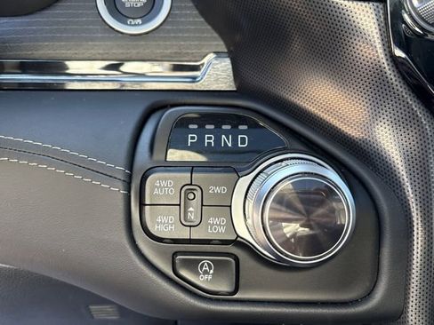 Used 2022 RAM 1500 Limited image 33