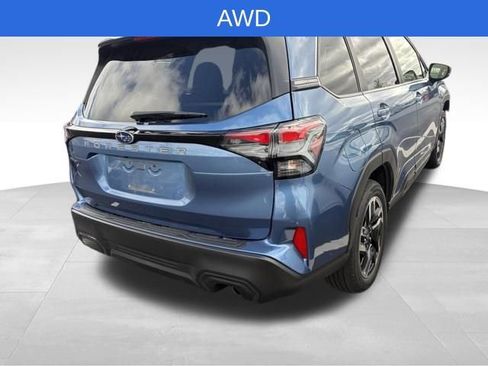 Used 2025 Subaru Forester Limited w/ Popular Package #2 AWD/4WD image 3