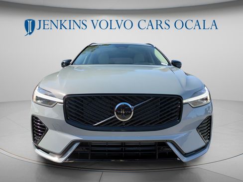New 2026 Volvo XC60 T8 Ultra w/ Protection Package Premier image 8