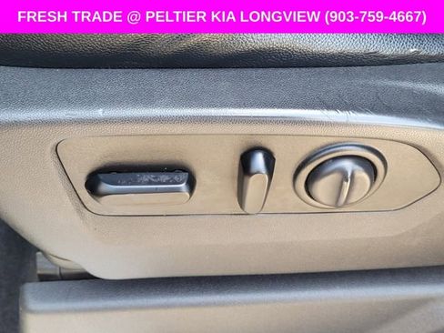 Used 2019 Chevrolet Silverado 1500 LT w/ Texas Edition AWD/4WD image 17