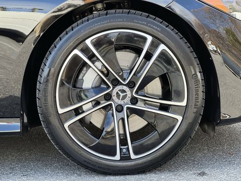 Certified 2025 Mercedes-Benz CLE 300 4MATIC Coupe image 10