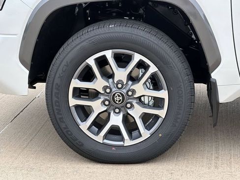 New 2026 Toyota Tundra 1794 Edition AWD/4WD image 9