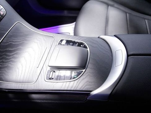 Used 2021 Mercedes-Benz GLC 300 GLC 300 image 27