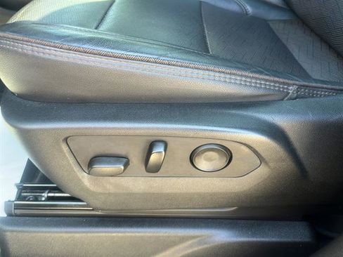 Used 2021 Chevrolet Tahoe High Country AWD/4WD image 12