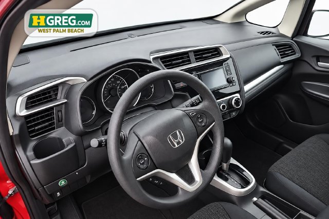 Used 2017 Honda Fit LX image 10