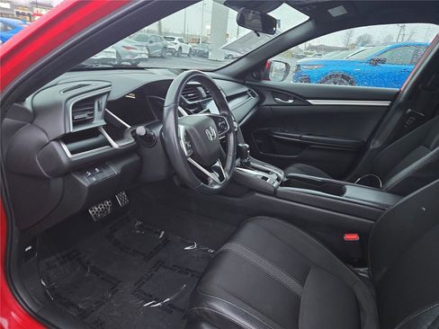 Used 2020 Honda Civic Sport image 16