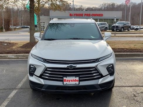 Used 2023 Chevrolet Blazer Premier w/ Driver Confidence II Package image 5