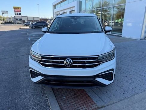 Used 2023 Volkswagen Tiguan S image 2