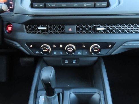 Certified 2023 Honda Accord EX image 18