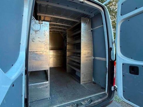 Used 2019 Mercedes-Benz Sprinter 144 image 18