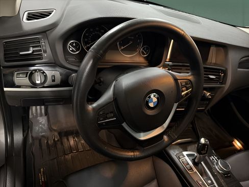 Used 2017 BMW X3 xDrive28i AWD/4WD image 18