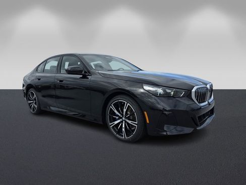 New 2026 BMW 530i w/ M Sport Package image 1