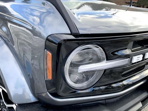 Used 2022 Ford Bronco Outer Banks image 24