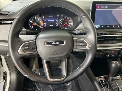 Used 2022 Jeep Compass Latitude w/ Convenience Group image 11