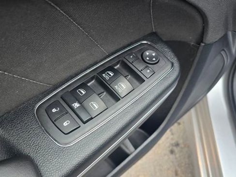 Used 2018 Dodge Charger R/T Scat Pack w/ Driver Confidence Group image 17