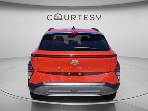New 2026 Hyundai Kona Limited FWD image 4