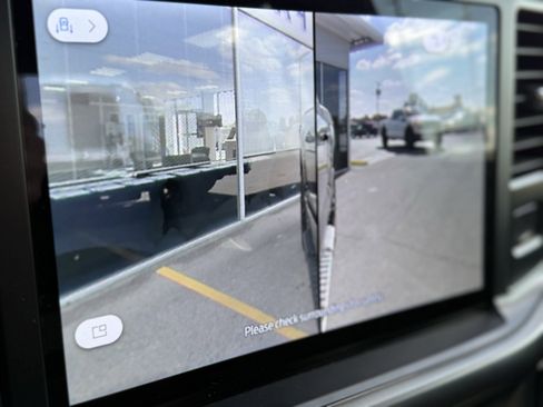 Used 2024 Ford F150 Lariat w/ Equipment Group 502A High image 24