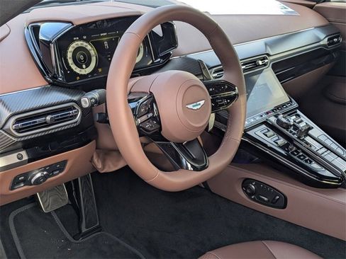 New 2026 Aston Martin V8 Vantage Coupe image 4
