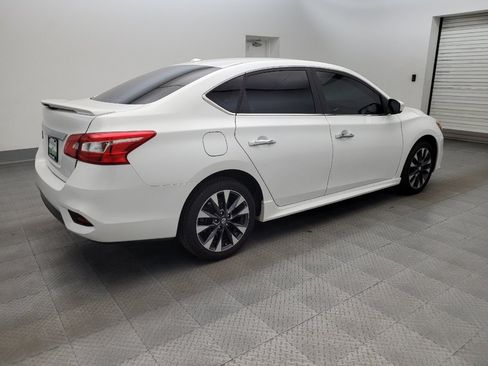 Used 2018 Nissan Sentra SR FWD image 10