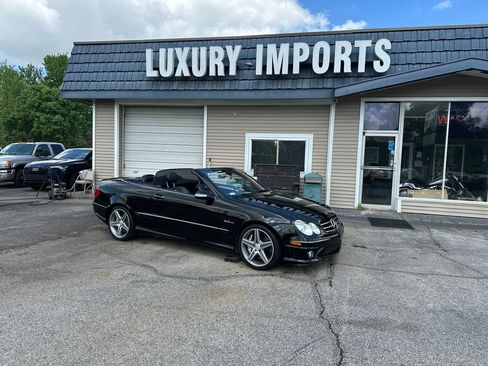 Used 2008 Mercedes-Benz CLK 63 AMG Cabriolet image 2