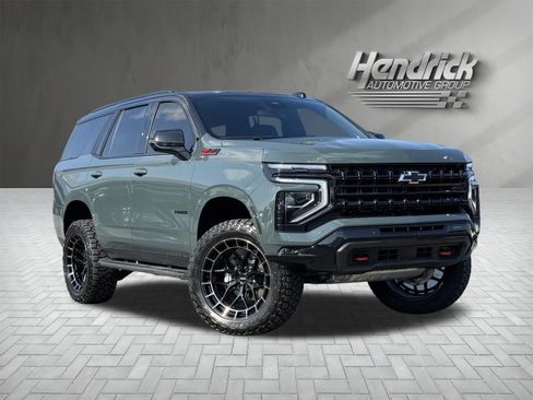 Used 2026 Chevrolet Tahoe Z71 w/ Comfort Package AWD/4WD image 2