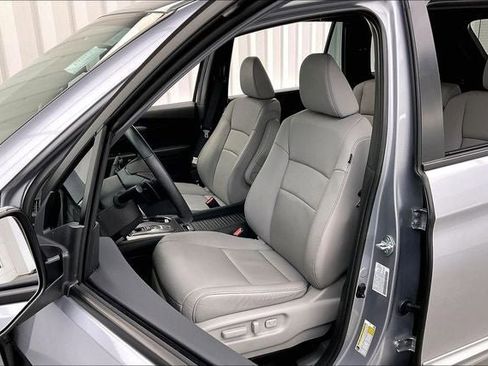 Certified 2023 Honda Passport EX-L image 8