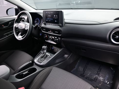 Certified 2023 Hyundai Kona SEL AWD/4WD image 15