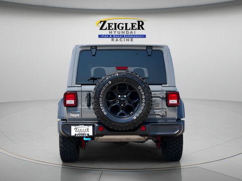 Used 2023 Jeep Wrangler Unlimited w/ Sun & Screen Package AWD/4WD image 6