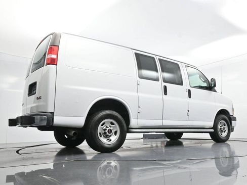 Used 2024 GMC Savana 2500 w/ Driver Convenience Package RWD image 43