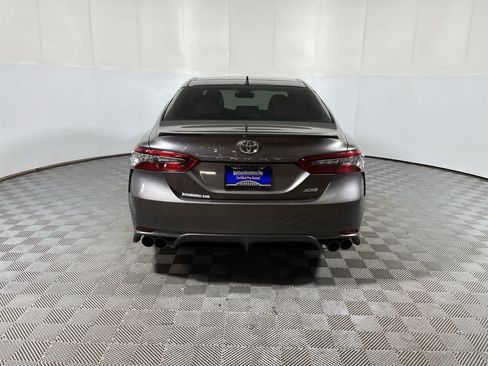 Used 2022 Toyota Camry XSE FWD image 7