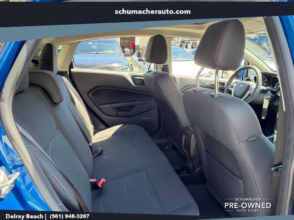Used 2019 Ford Fiesta SE FWD image 17