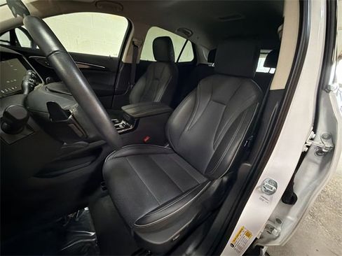 Certified 2023 Buick Envision Essence image 11