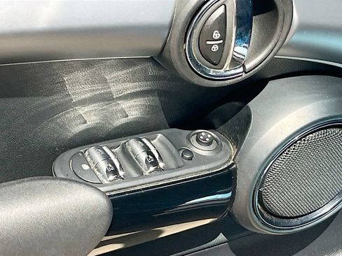 Used 2022 MINI Cooper S FWD image 17