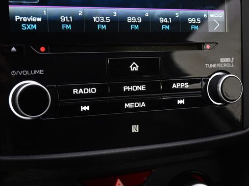 Certified 2023 Subaru Crosstrek 2.5i Limited w/ Moonroof Package image 31