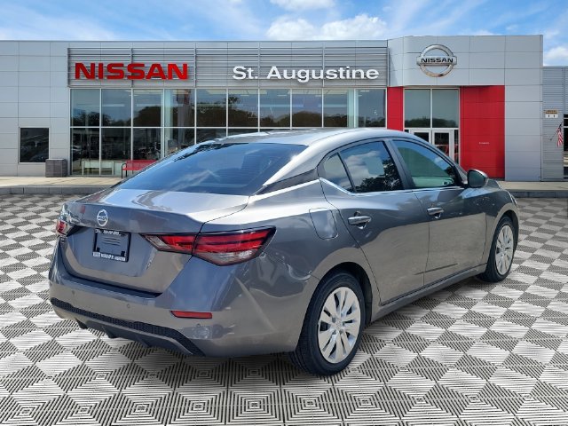 Certified 2023 Nissan Sentra S FWD image 2