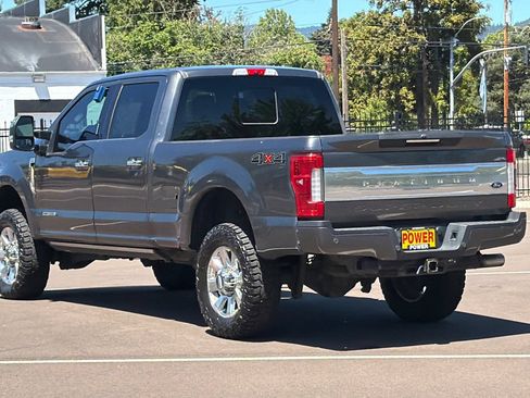 Used 2017 Ford F350 Platinum w/ Platinum Ultimate Package AWD/4WD image 6