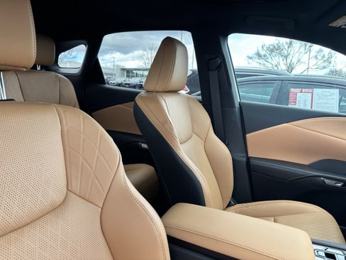 Used 2024 Lexus RX 350 Premium Plus image 34