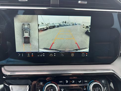 Used 2025 GMC Sierra 1500 AT4 w/ AT4 Premium Package AWD/4WD image 24