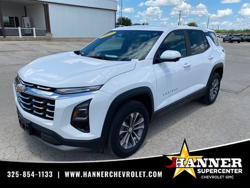 Used 2025 Chevrolet Equinox LT w/ Safety and Technology Package FWD image 1