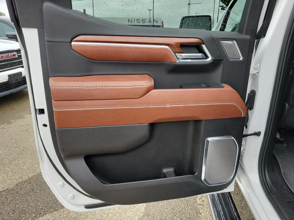Used 2024 GMC Sierra 1500 Denali Ultimate AWD/4WD image 14