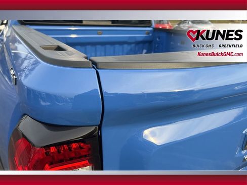 New 2026 GMC Canyon Elevation w/ Convenience Package image 18