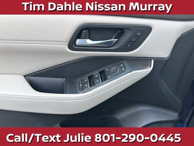 Used 2025 Nissan Rogue SL w/ SL Premium Package AWD/4WD image 22