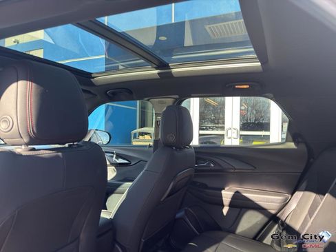 Used 2021 Chevrolet TrailBlazer RS w/ Sun and Liftgate Package image 15
