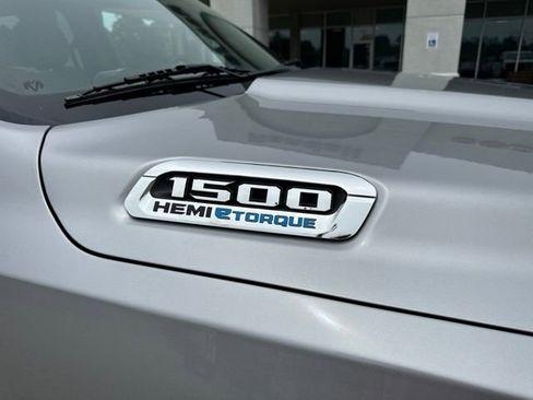 Used 2024 RAM 1500 Big Horn RWD image 52