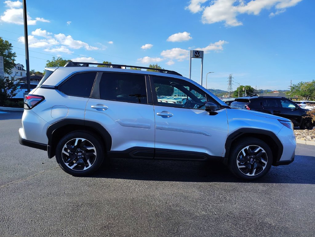 Used 2026 Subaru Forester Limited AWD/4WD image 4